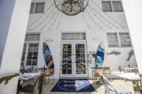 Oceanside Hotel + Suites